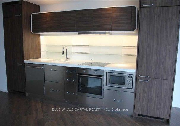 45-charles-street-e-toronto-ontario-c13227518