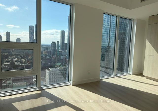 100-queen-street-e-toronto-ontario-c13227558