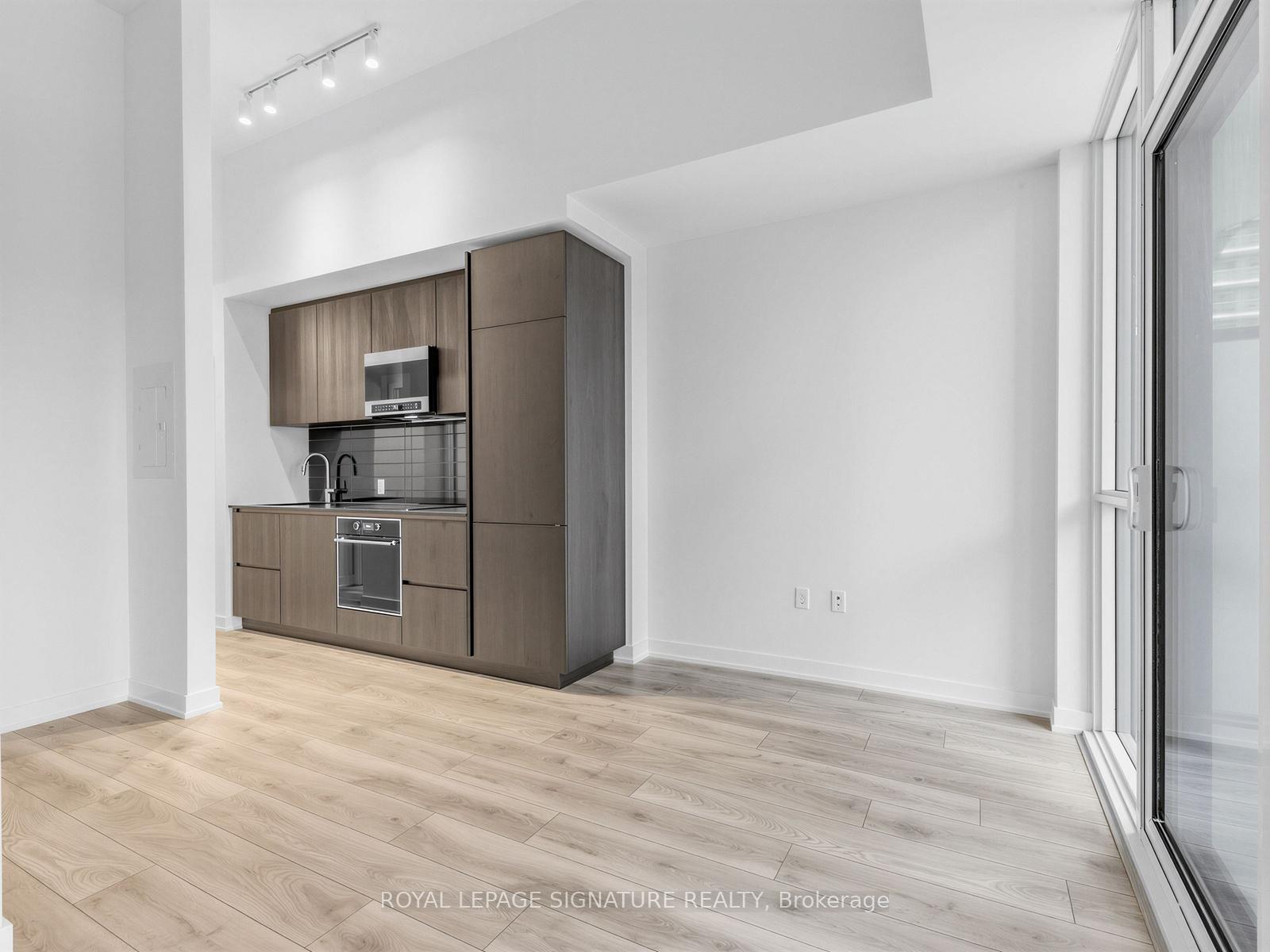 110-broadway-avenue-toronto-ontario-c13227596