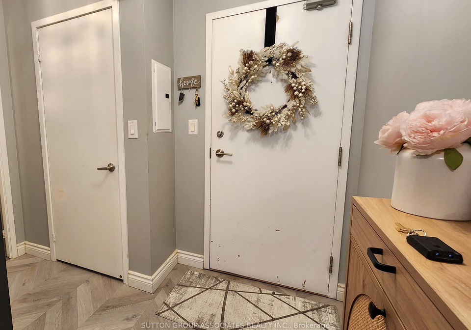 4k-spadina-avenue-toronto-ontario-c13227752