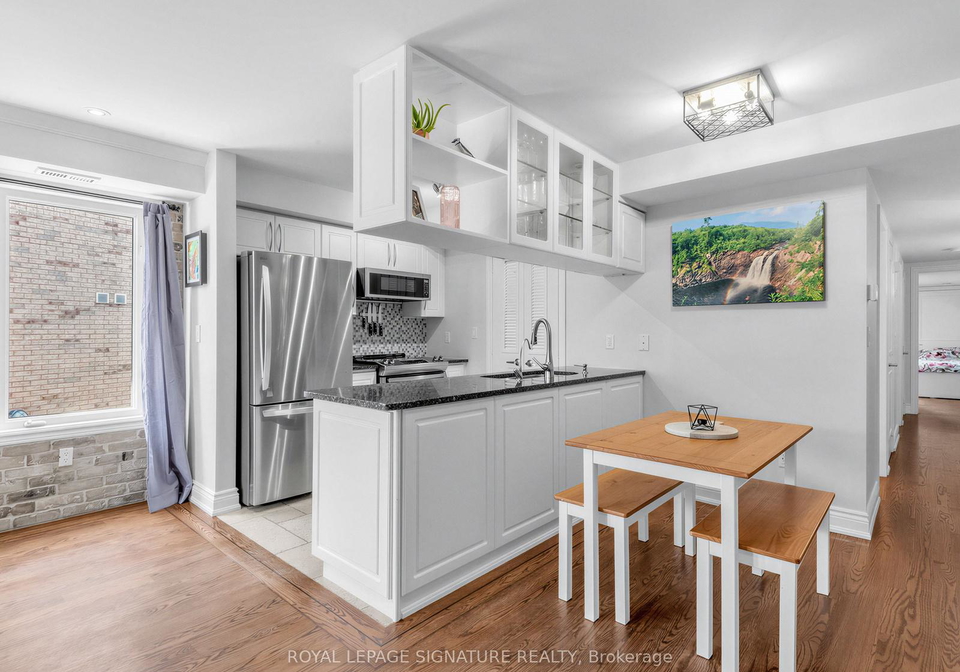 72-aerodrome-crescent-east-york-ontario-c13227876