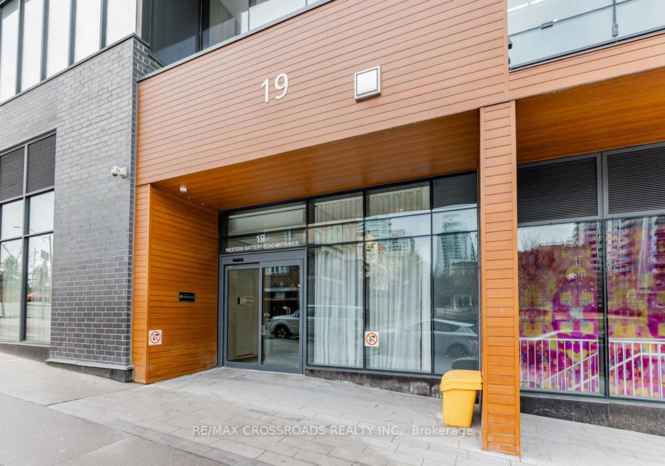 19-western-battery-road-toronto-ontario-c13227910