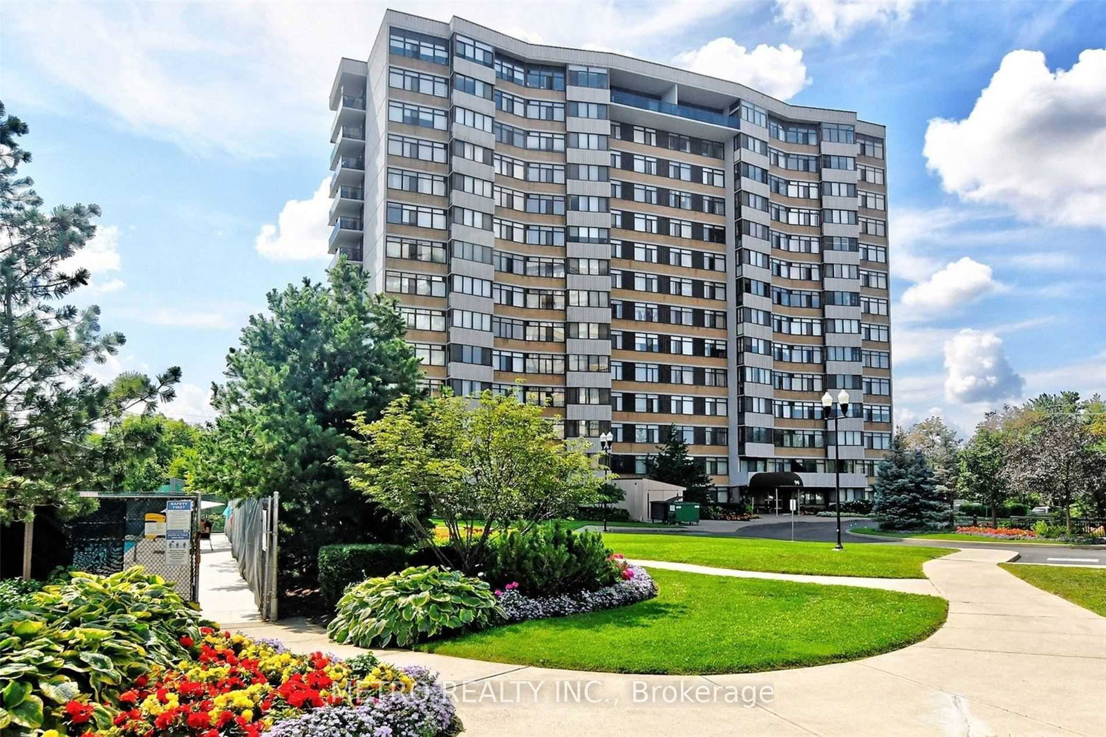 90-fisherville-road-toronto-ontario-c13227942