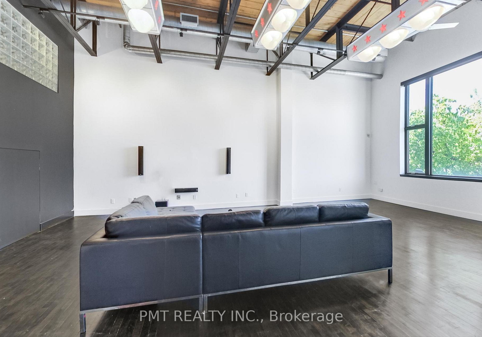 676-richmond-street-w-toronto-ontario-c13228046