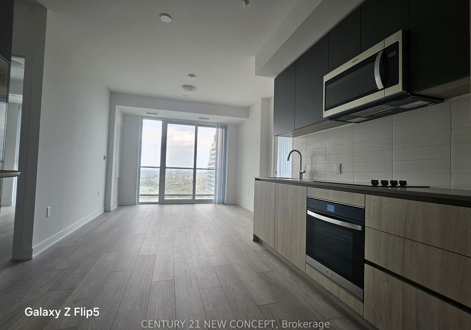 5858-yonge-street-toronto-ontario-c13228226