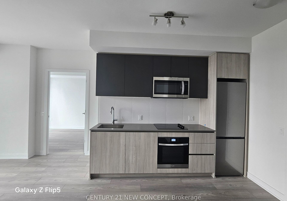 5858-yonge-street-toronto-ontario-c13228226
