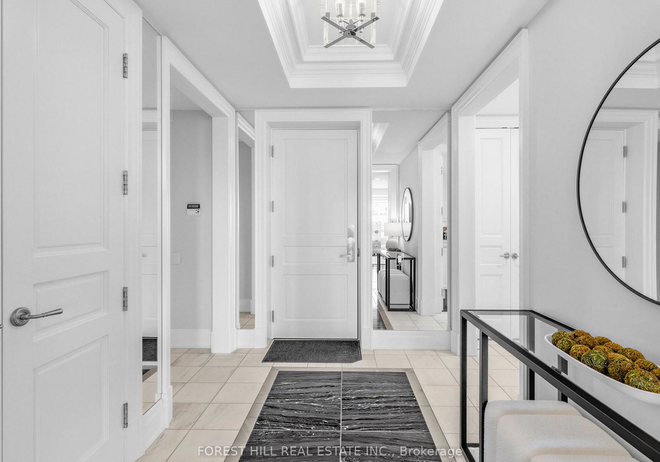 155-st-clair-avenue-w-toronto-ontario-c13228346