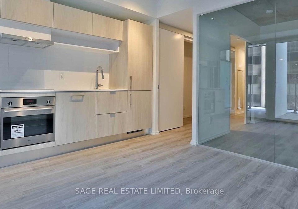 5-soudan-avenue-toronto-ontario-c13228462