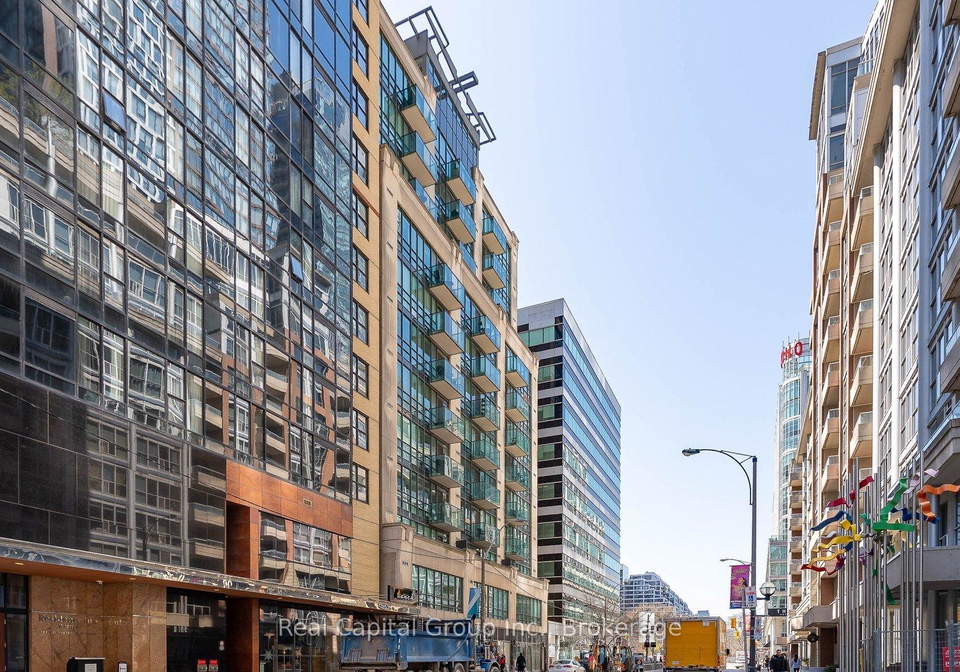 263-wellington-street-w-toronto-ontario-c13228576