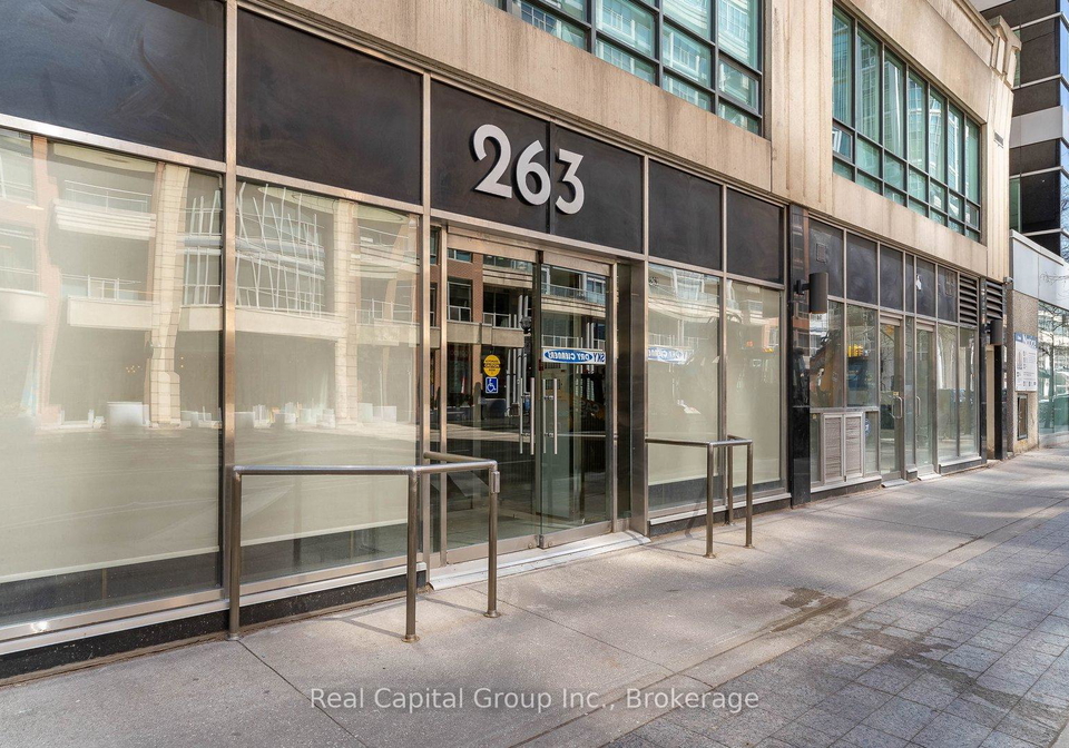 263-wellington-street-w-toronto-ontario-c13228576