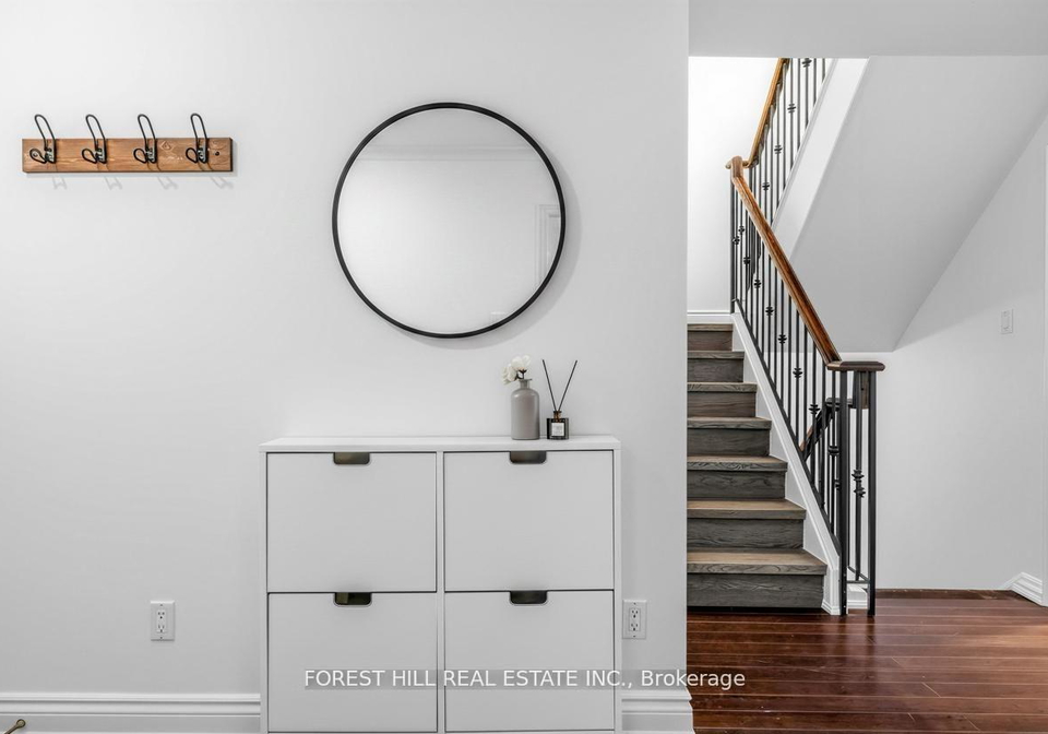 40-snowshoe-mill-way-north-york-ontario-c13228580