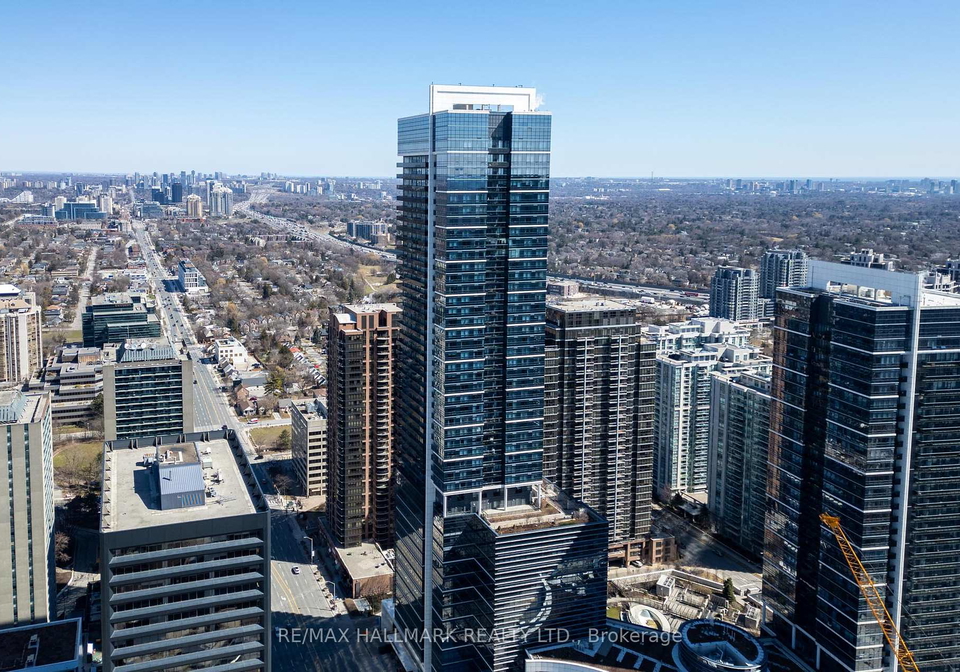 5-sheppard-avenue-e-north-york-ontario-c13228652