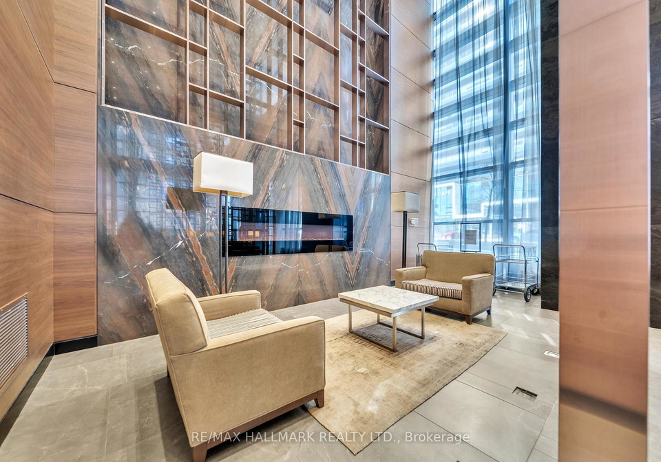 5-sheppard-avenue-e-north-york-ontario-c13228652