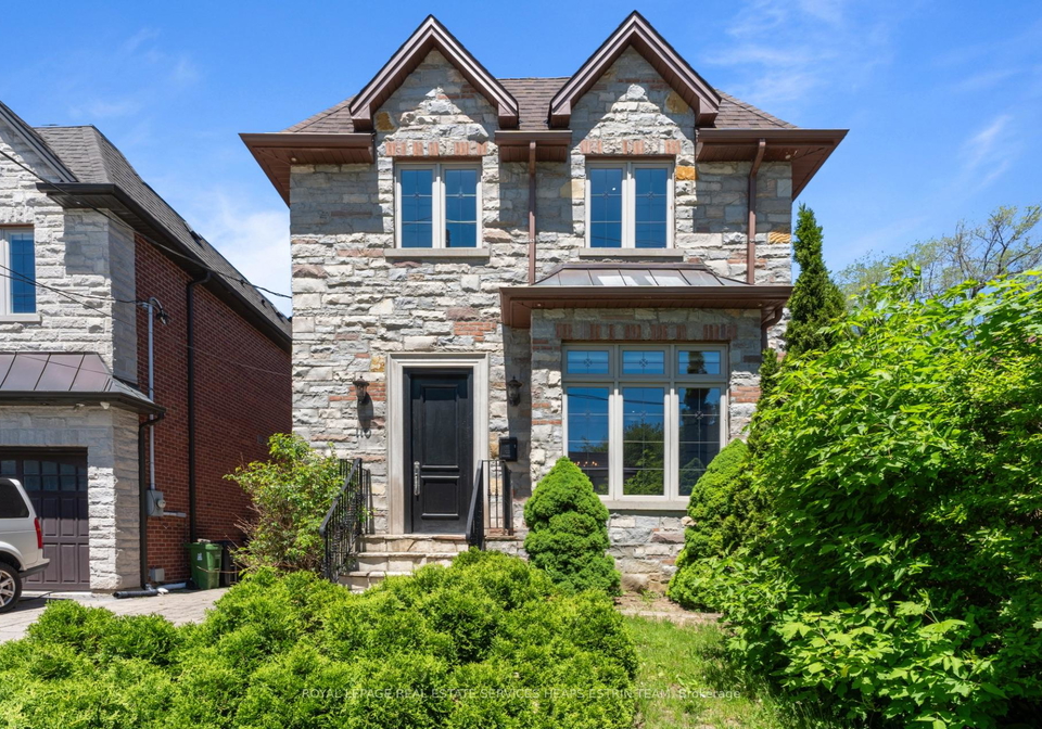 110-parklea-drive-east-york-ontario-c13228948