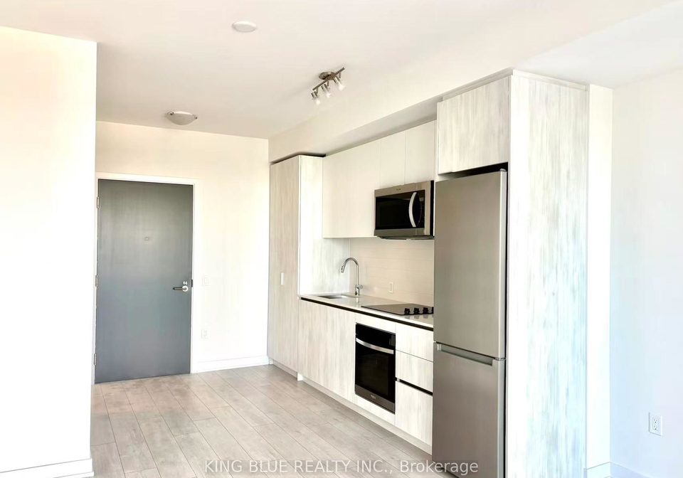 5858-yonge-street-toronto-ontario-c13229004