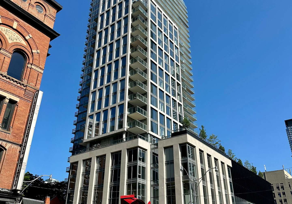 1-gloucester-street-toronto-ontario-c13229072