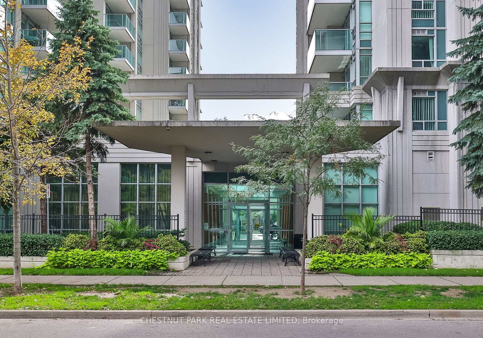 35-bales-avenue-north-york-ontario-c13229390
