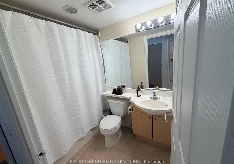 763-bay-street-toronto-ontario-c13229526