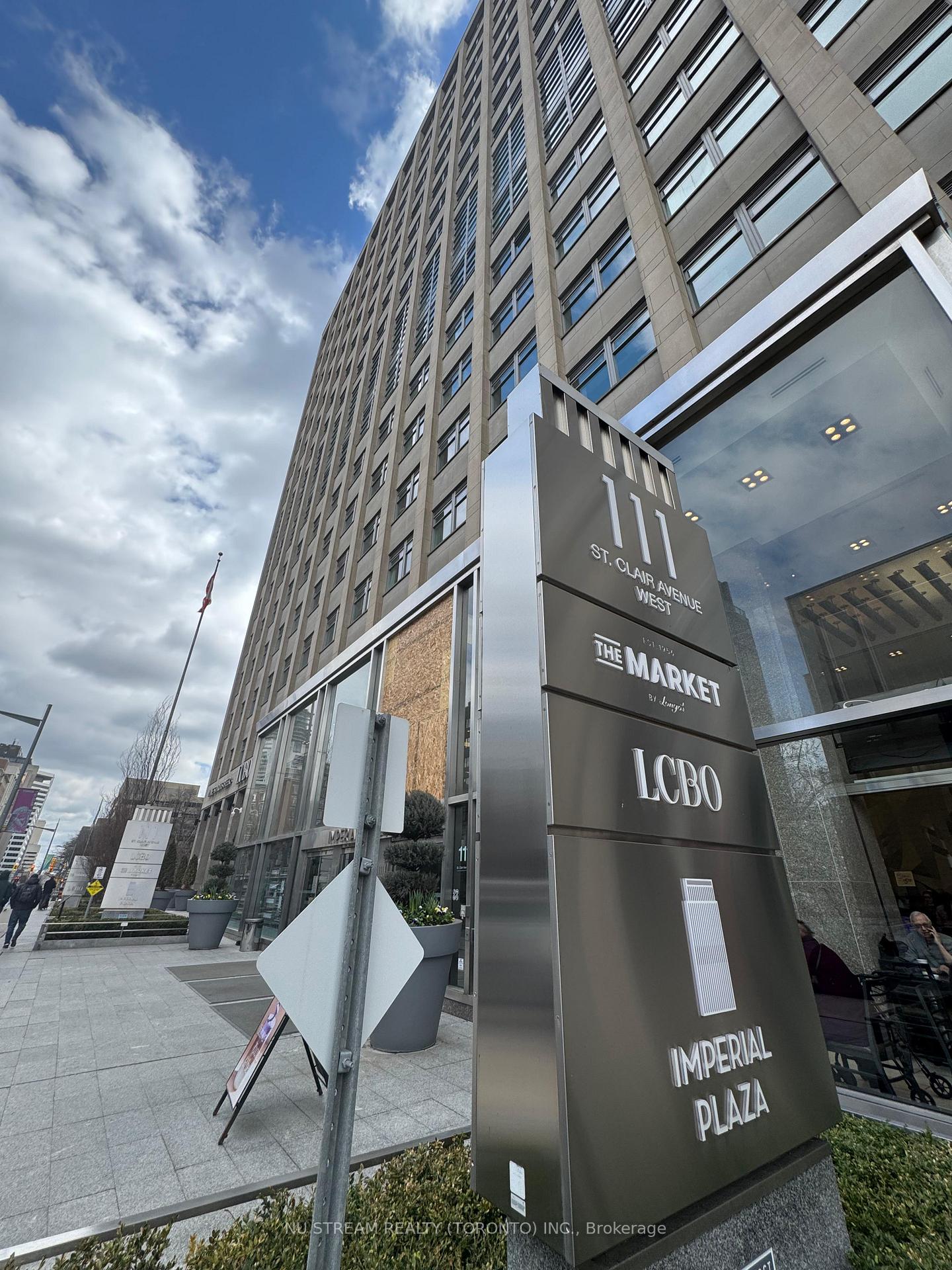 111-stclair-avenue-n-toronto-ontario-c13229776