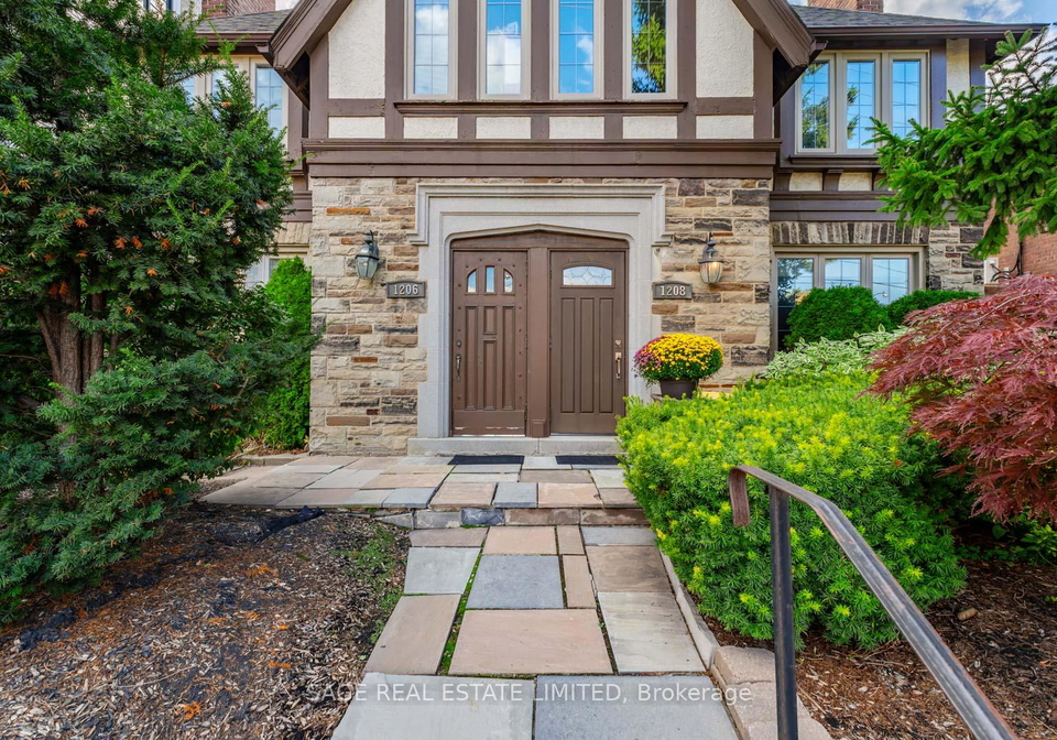 1208-avenue-road-toronto-ontario-c13229798