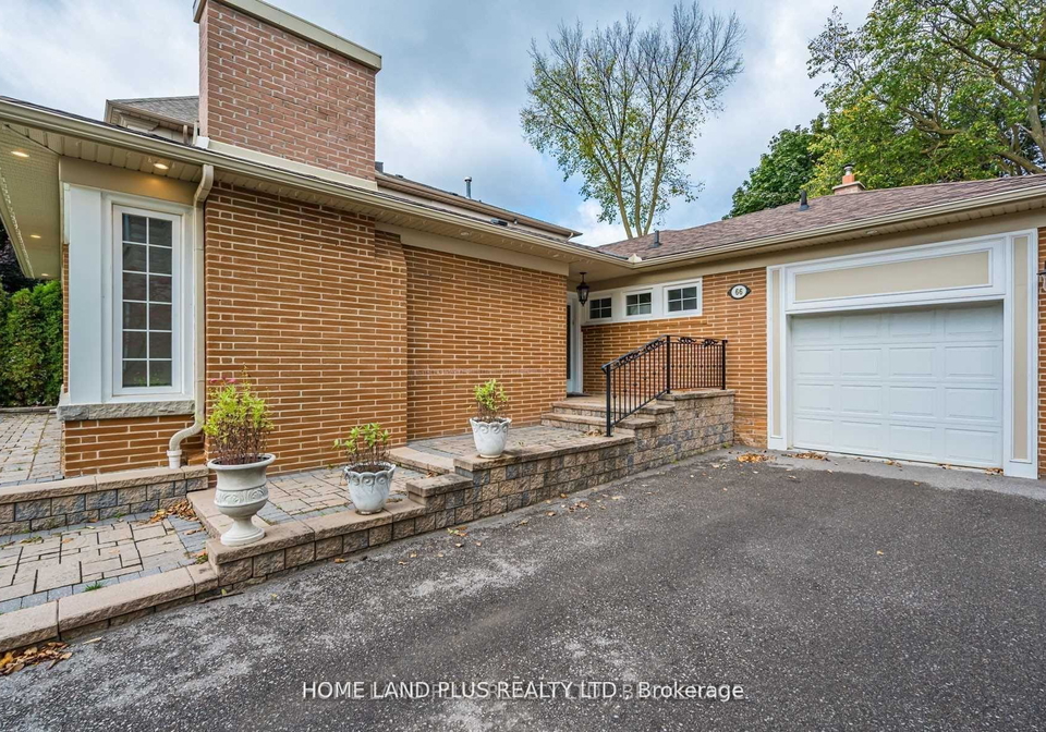 66-munro-boulevard-north-york-ontario-c13229912