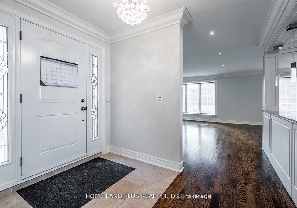 66-munro-boulevard-north-york-ontario-c13229912
