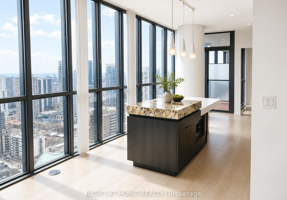 101-charles-street-e-toronto-ontario-c13230012