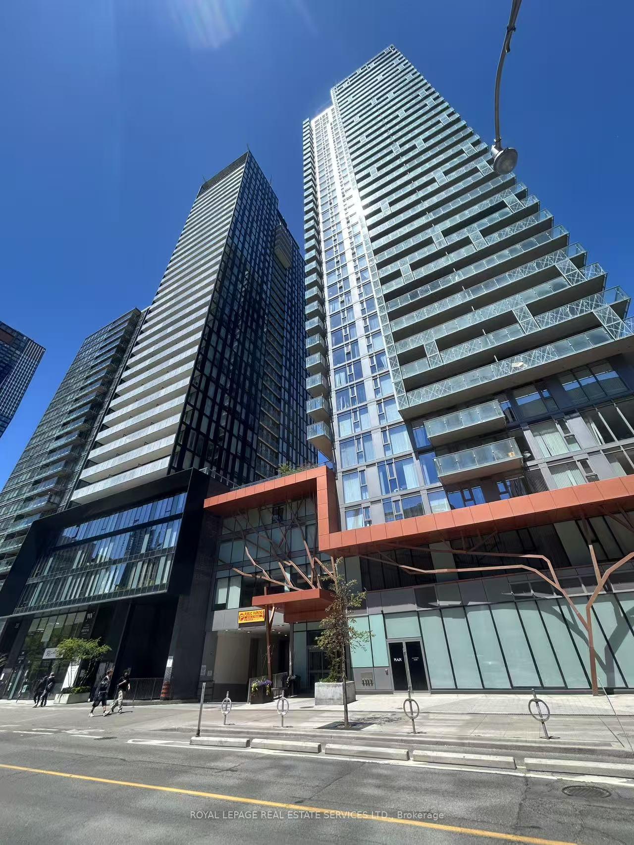50-wellesley-street-e-toronto-ontario-c13230122