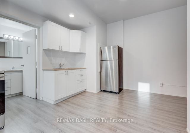 661-huron-street-toronto-ontario-c13230274