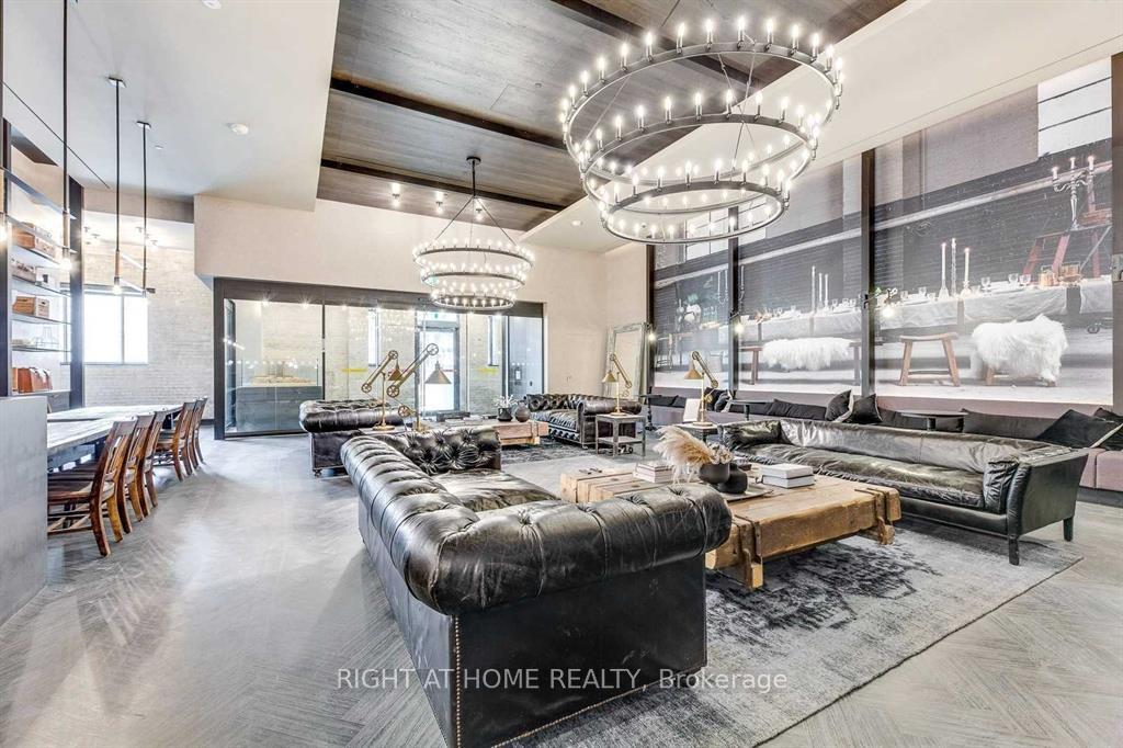 505-richmond-street-w-toronto-ontario-c13230302