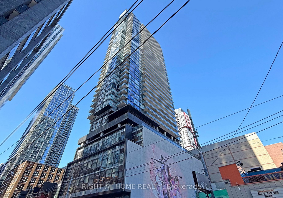 290-adelaide-street-w-toronto-ontario-c13230424