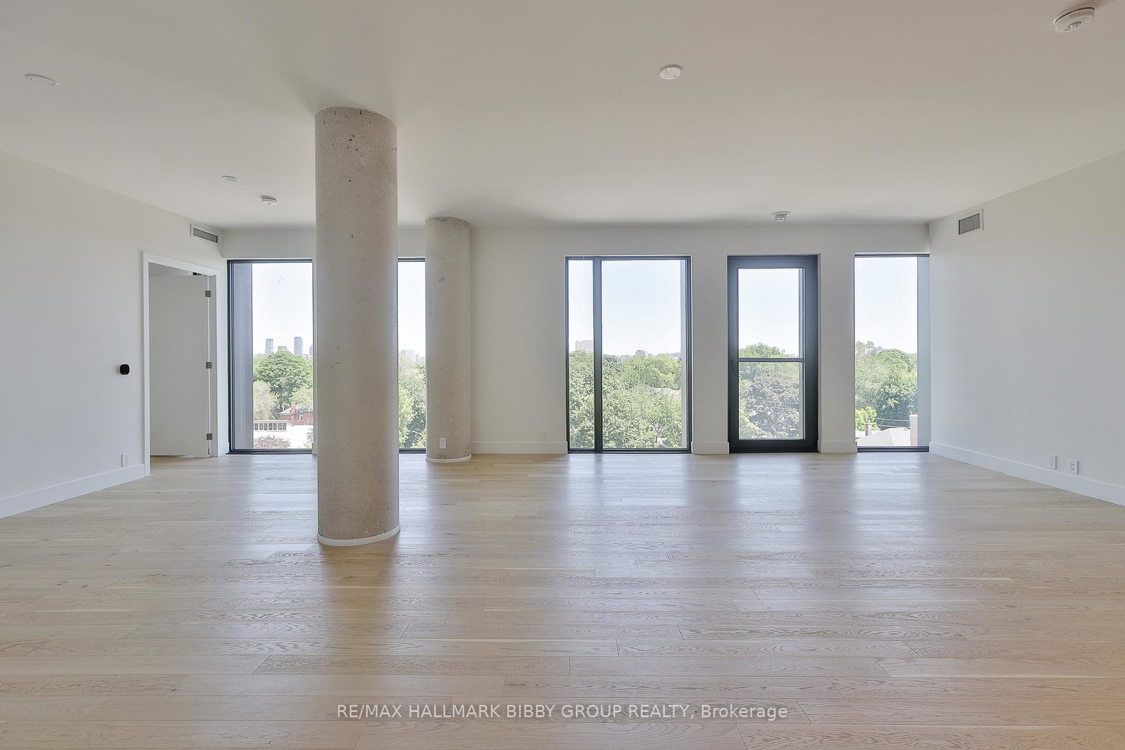 1414-bayview-avenue-toronto-ontario-c13230596
