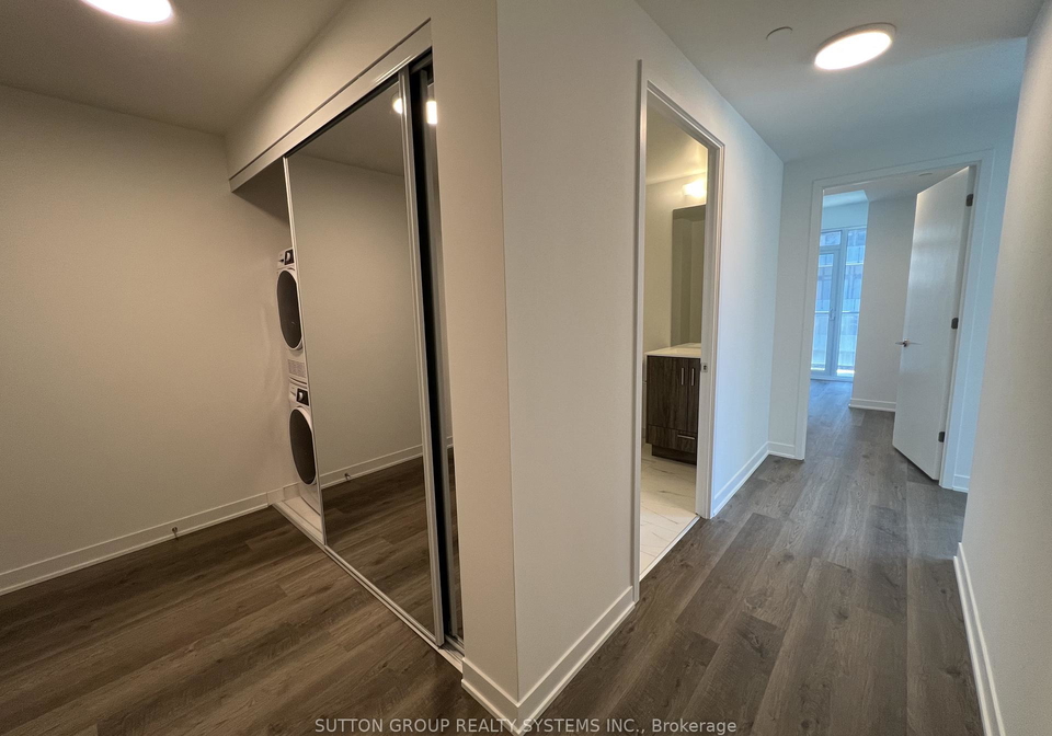 180-front-street-e-toronto-ontario-c13230610