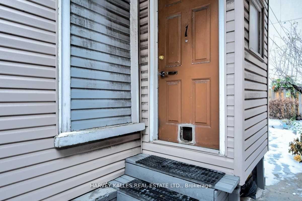 1098-bathurst-street-toronto-ontario-c13230768