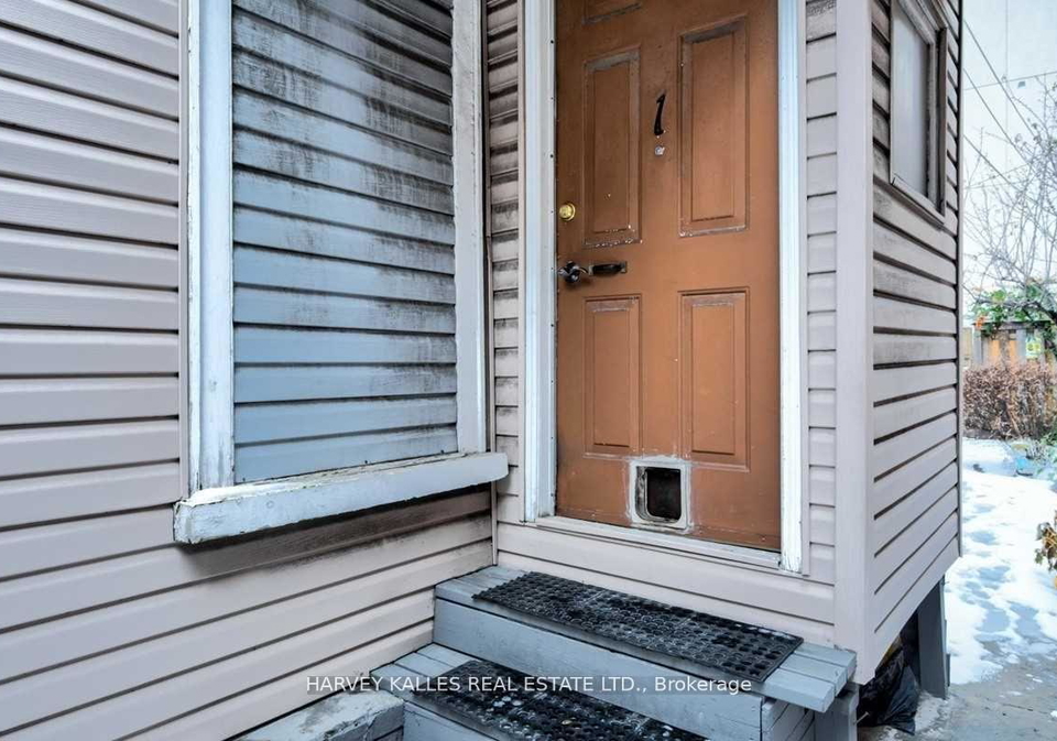 1098-bathurst-street-toronto-ontario-c13230768