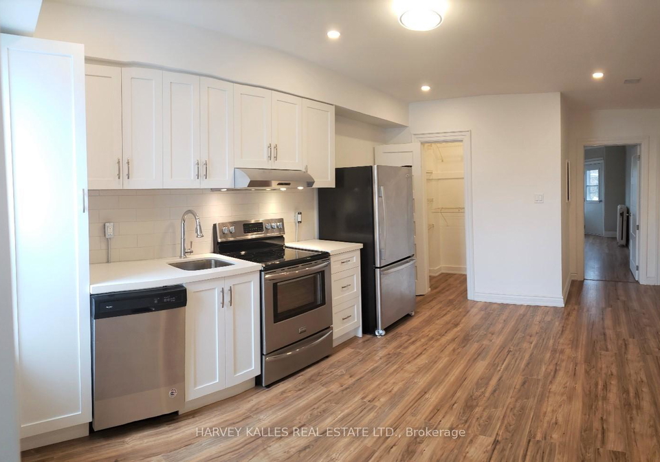 541-palmerston-boulevard-toronto-ontario-c13230832