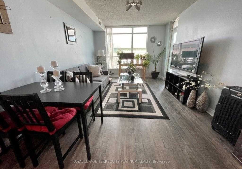 231-fort-york-boulevard-toronto-ontario-c13230834