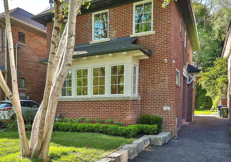 12-glenview-avenue-toronto-ontario-c13230850