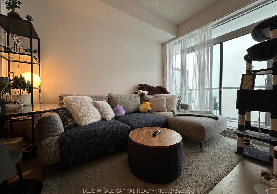 7-kenaston-gardens-north-york-ontario-c13230860