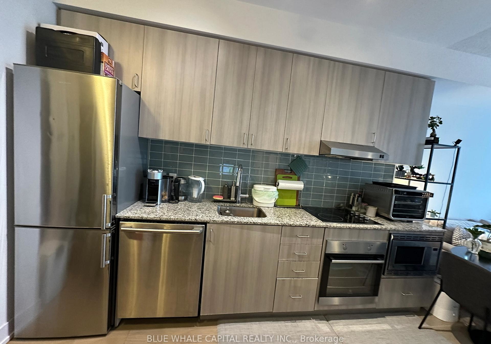 7-kenaston-gardens-north-york-ontario-c13230860
