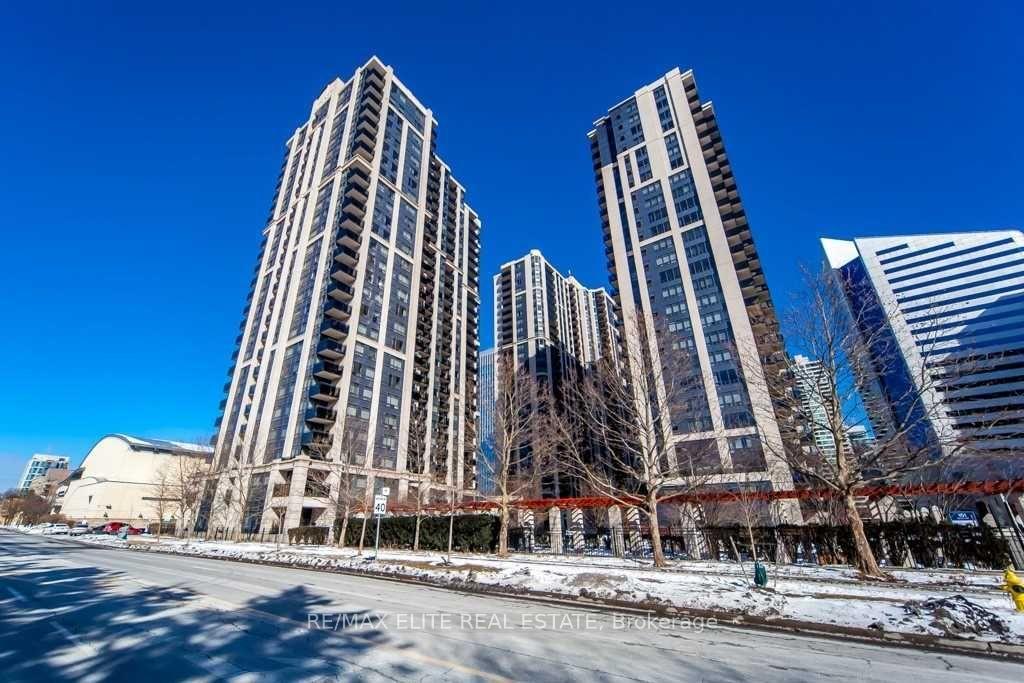 155-beecroft-road-toronto-ontario-c13231004