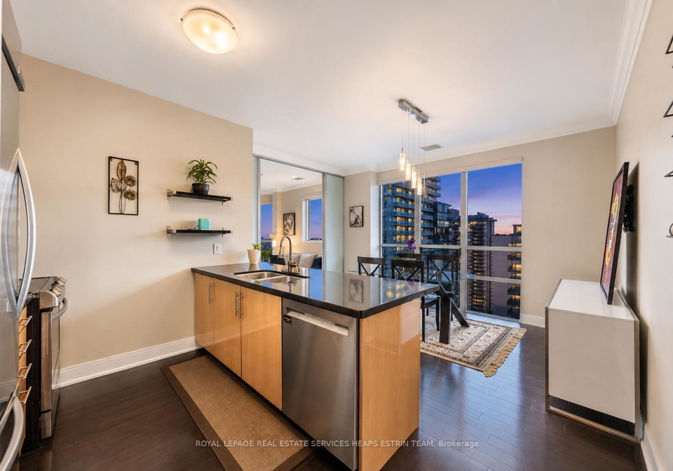 88-broadway-avenue-toronto-ontario-c13231062