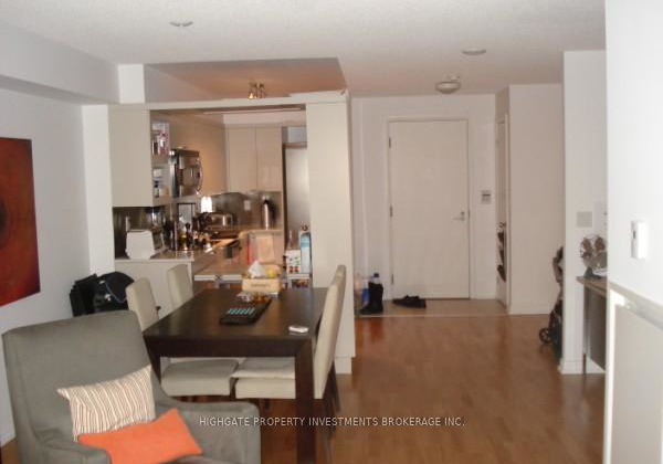 111-elizabeth-street-toronto-ontario-c13231074