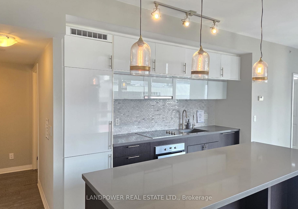 8-mercer-street-toronto-ontario-c13231198