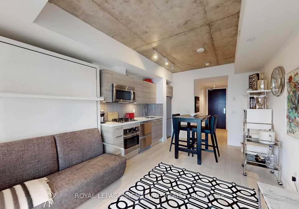 224-king-street-w-toronto-ontario-c13231472