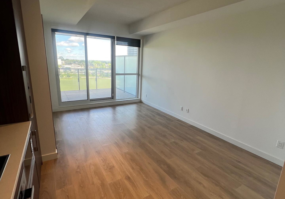 25-mcmahon-drive-north-york-ontario-c13231746