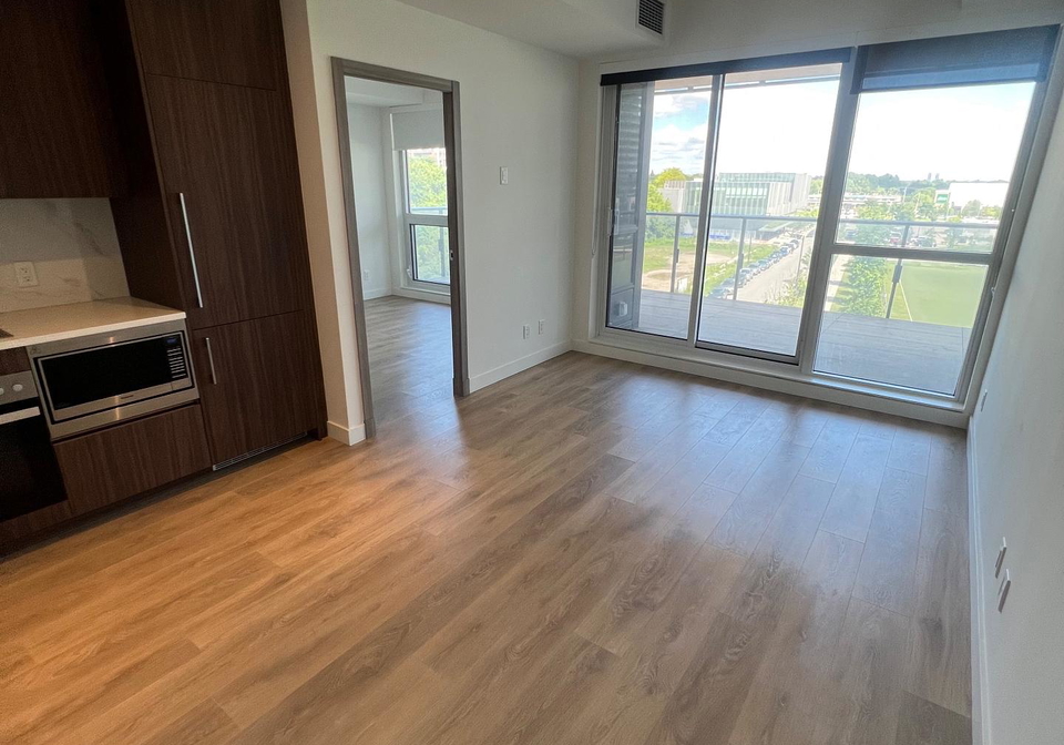 25-mcmahon-drive-north-york-ontario-c13231746