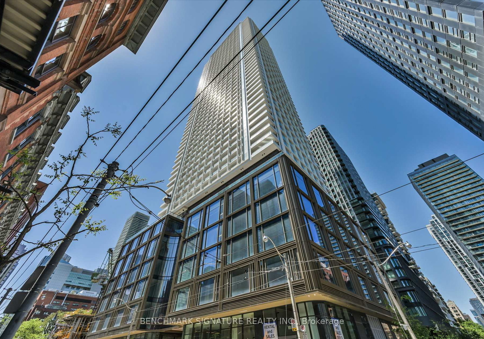 88-queen-street-e-toronto-ontario-c13231792