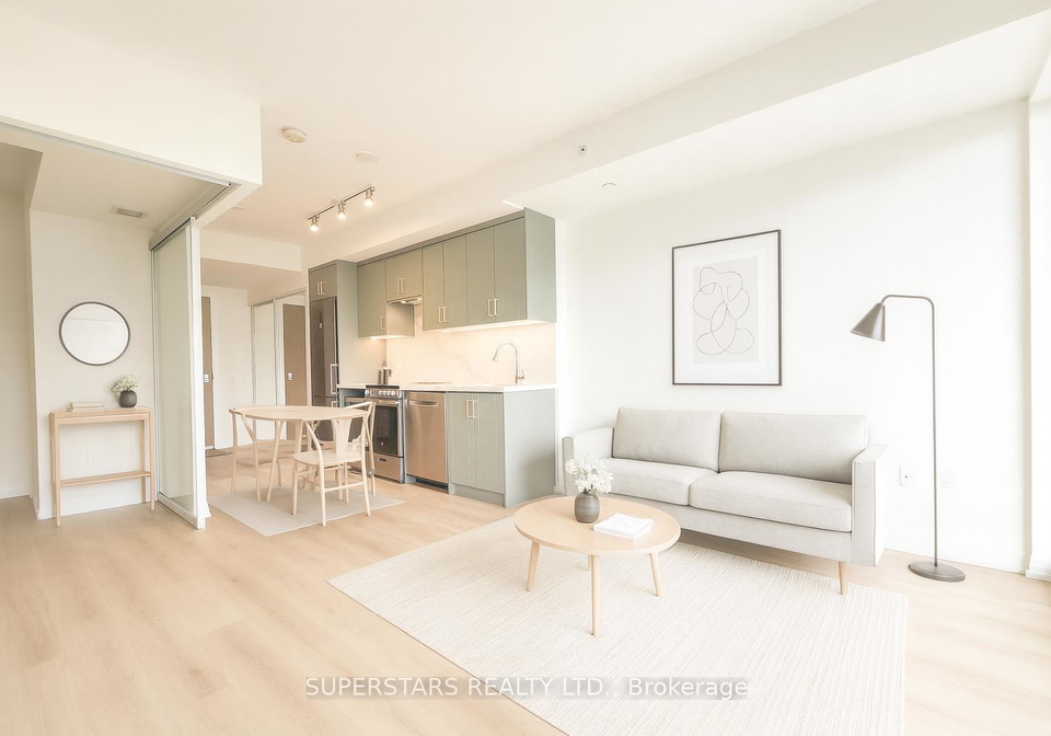 251-jarvis-street-toronto-ontario-c13232086
