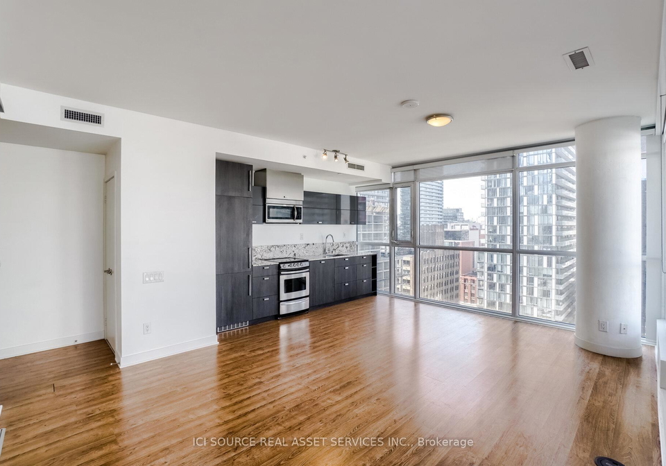 290-adelaide-street-w-toronto-ontario-c13232172